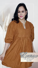 Load image into Gallery viewer, LARISSA