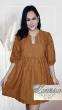 Load image into Gallery viewer, LARISSA
